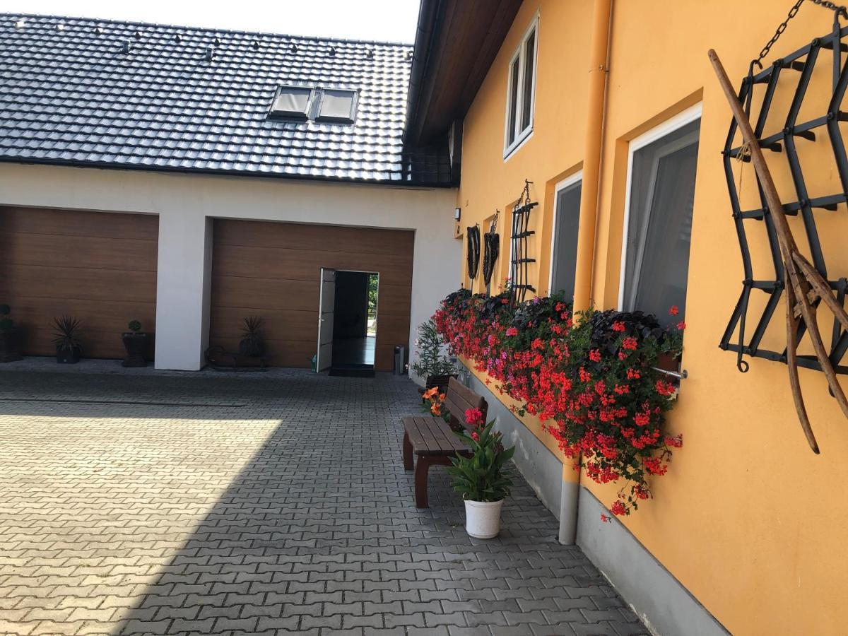 U Fousace Hrabětice Zewnętrze zdjęcie